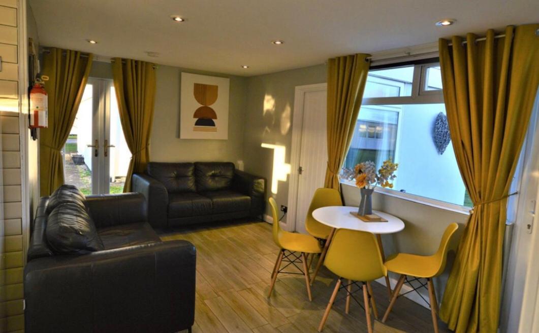 Apartment Cockleshell